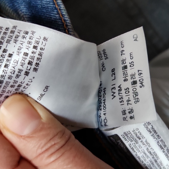 Levi's Jeans - Picture 5 of 10